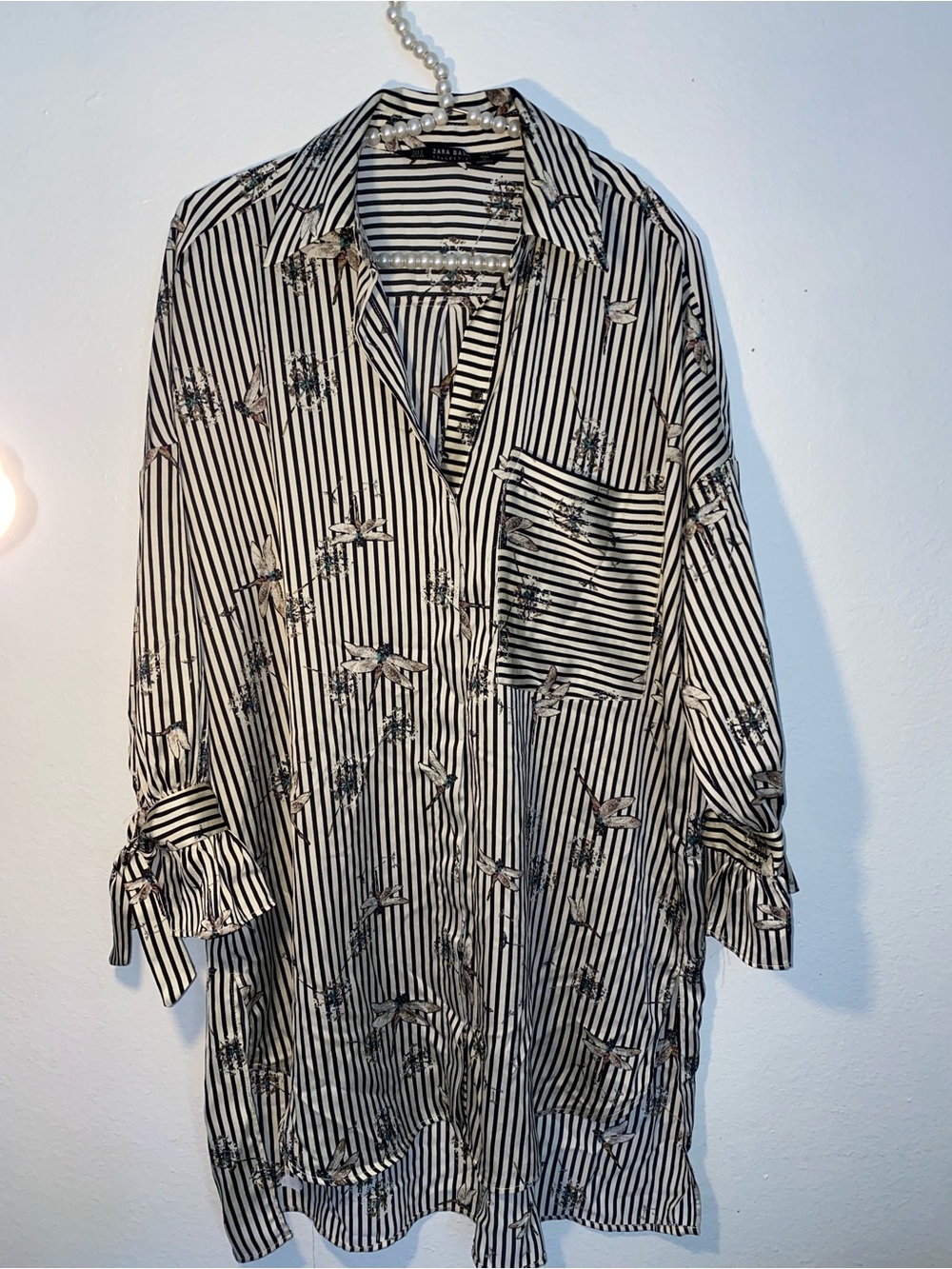 Zara women’s size small striped dragonfly button up